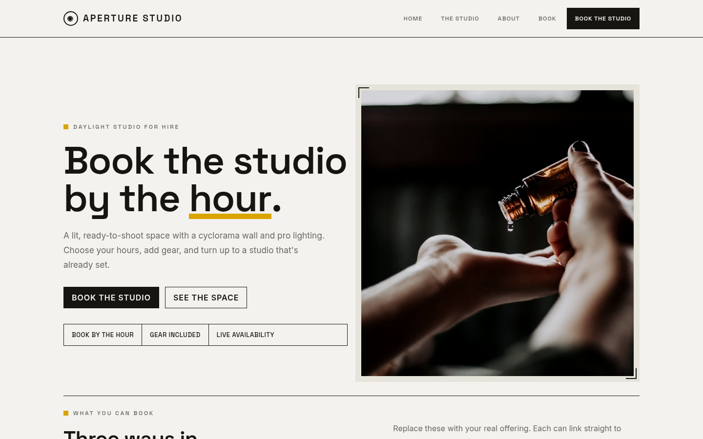 Screenshot of the Aperture template homepage